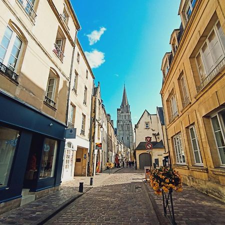 Charmant Appartement Renove Bayeux Eksteriør billede