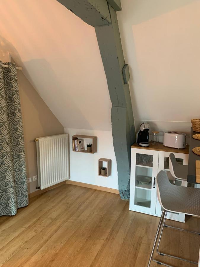 Charmant Appartement Renove Bayeux Eksteriør billede